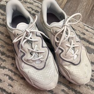 Ozweego Adidas sneakers